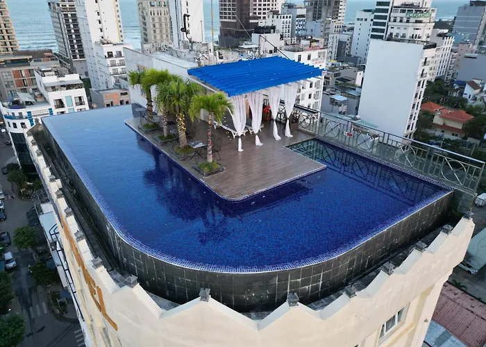 Sea Queen Hotel
